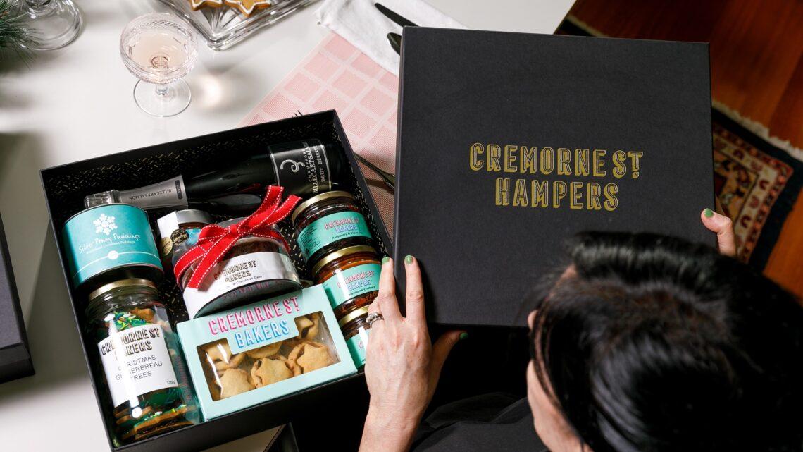Top 7 Gourmet Treats for Your Christmas Holiday Hampers