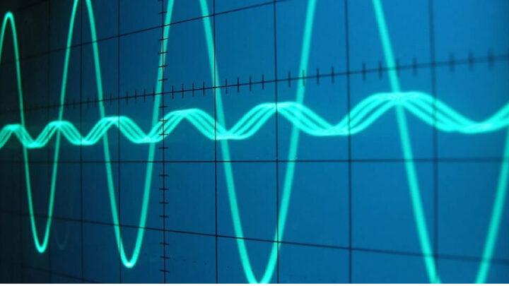 From Analog to Virtual: The Evolution of Oscilloscopes in the Digital Age