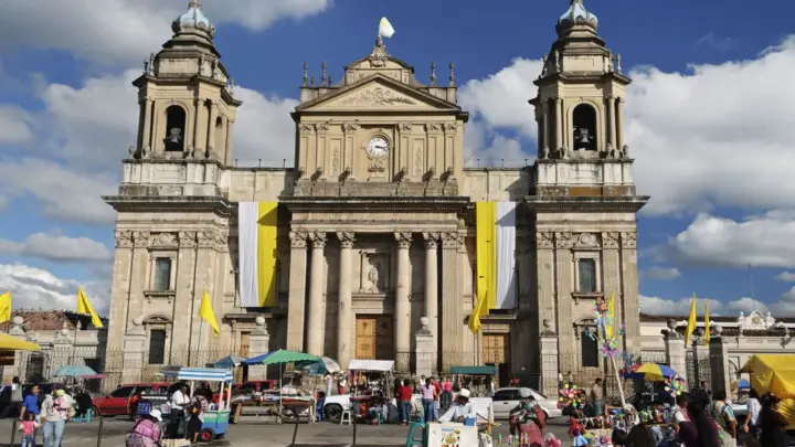 What are 10 interesting facts about Guatemala City